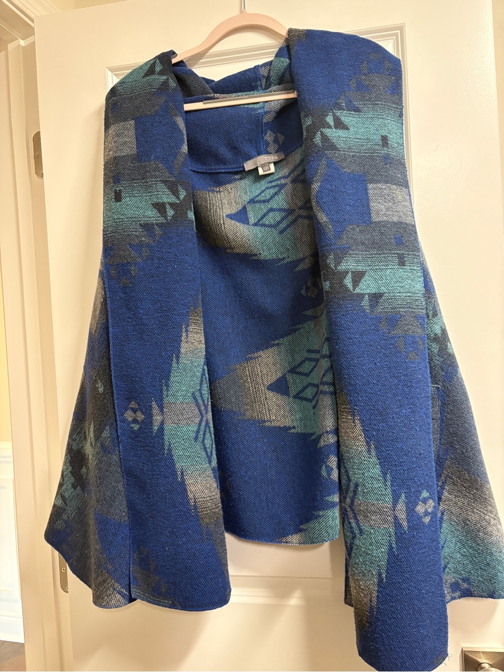 Blue Patterned Open-Front Knit Vest